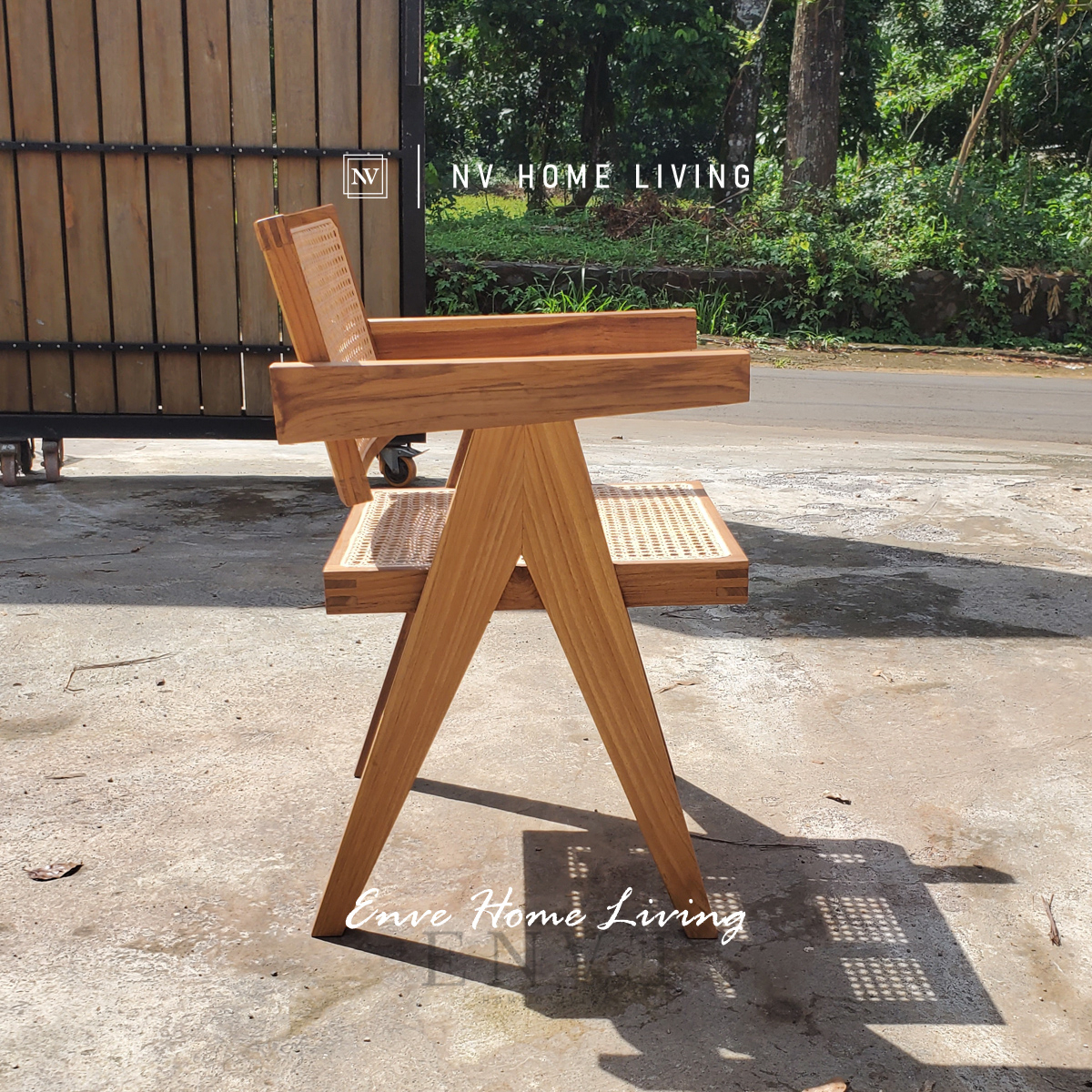 kursi makan minimalis jati kombinasi rotan