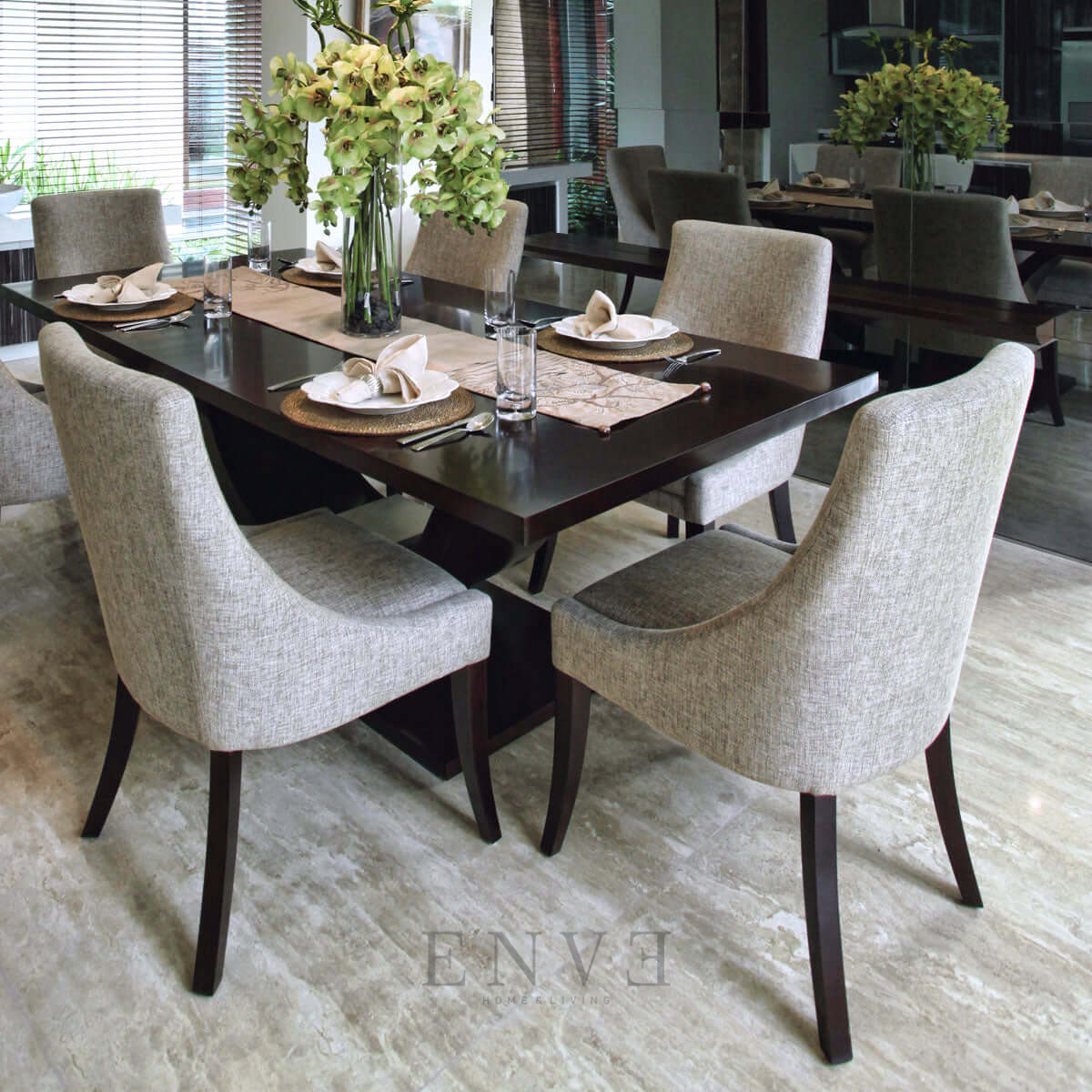 Kursi Makan Modern Mewah